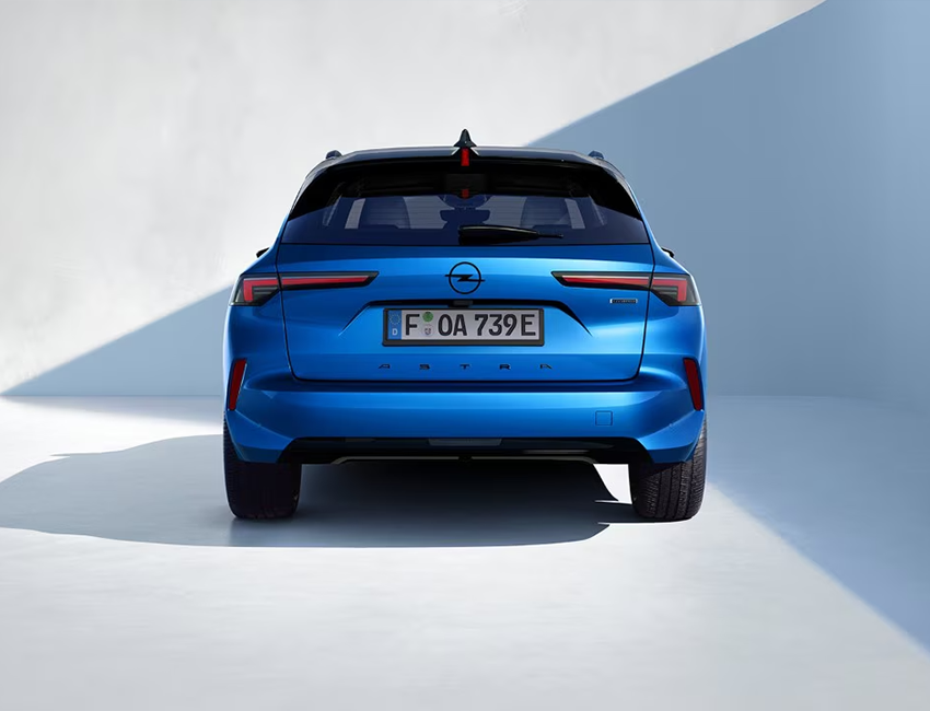 Amplitude-Auto-Opel-Astra-Sports-Tourer